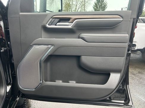 New 2026 Chevrolet Silverado 2500 High Country w/ Midnight Edition image 25