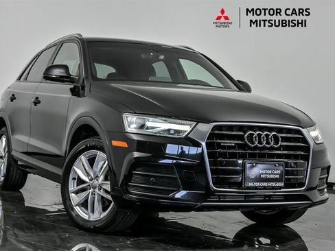 Used 2017 Audi Q3 2.0T Premium w/ Convenience Package AWD/4WD image 1