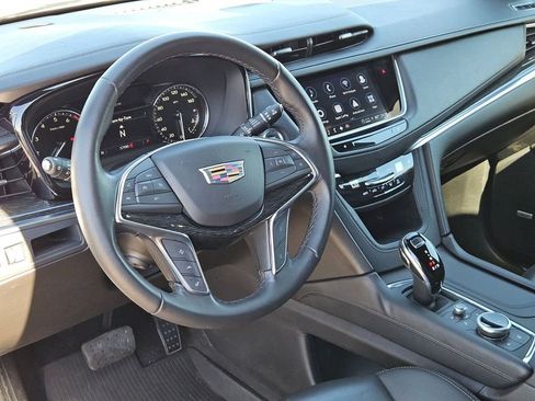 Used 2022 Cadillac XT5 Premium Luxury w/ LPO, Floor Liner Package FWD image 14