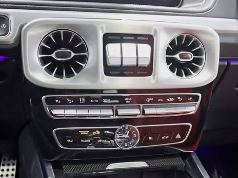 Used 2022 Mercedes-Benz G 550 image 24