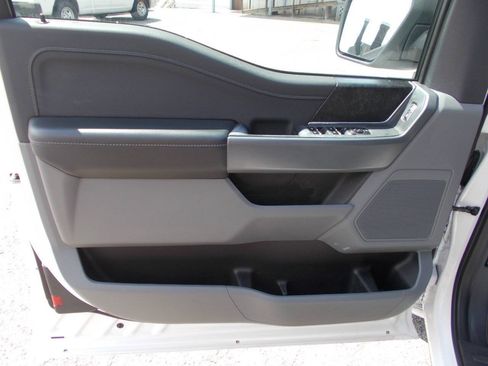 Used 2021 Ford F150 XLT w/ Equipment Group 301A Mid RWD image 12
