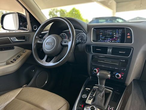 Used 2017 Audi Q5 3.0T Premium Plus w/ Technology Package image 5