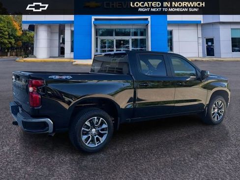 Certified 2024 Chevrolet Silverado 1500 LT AWD/4WD image 5