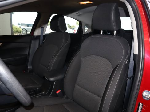Used 2023 Kia Forte LXS FWD image 31