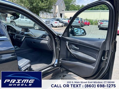 Used 2015 BMW 328i xDrive Sedan AWD/4WD image 16
