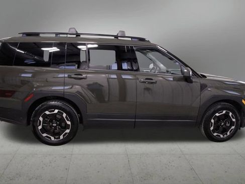 Used 2025 Hyundai Santa Fe SEL image 6