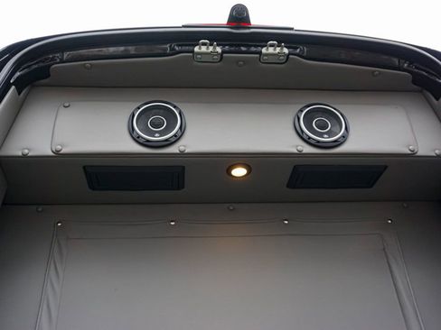 Used 2014 Mercedes-Benz Sprinter 2500 image 39