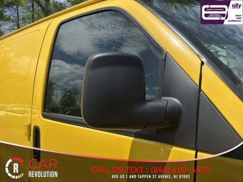 Used 2021 Chevrolet Express 2500 w/ Safety Package RWD image 14