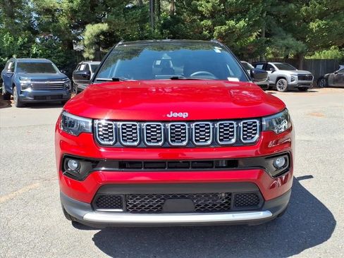 Used 2024 Jeep Compass Limited AWD/4WD image 37