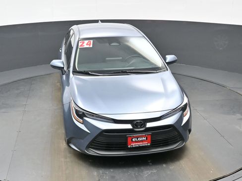 Used 2024 Toyota Corolla LE image 33