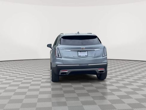Used 2024 Cadillac XT5 Premium Luxury AWD/4WD image 7