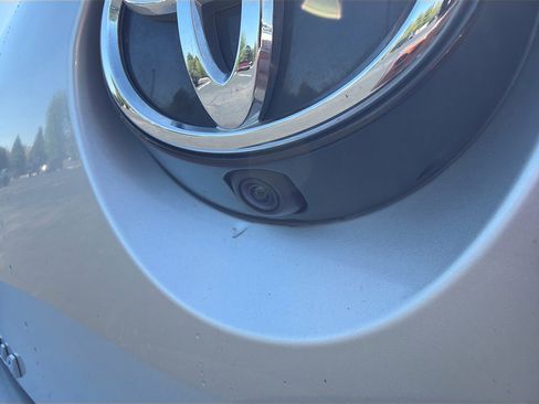 Certified 2021 Toyota Corolla SE w/ SE Preferred Package FWD image 13