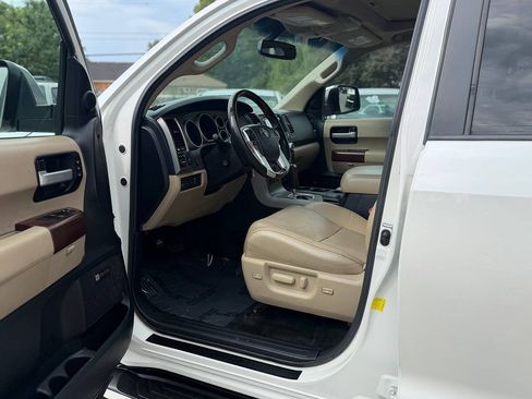 Used 2015 Toyota Sequoia Platinum AWD/4WD image 74