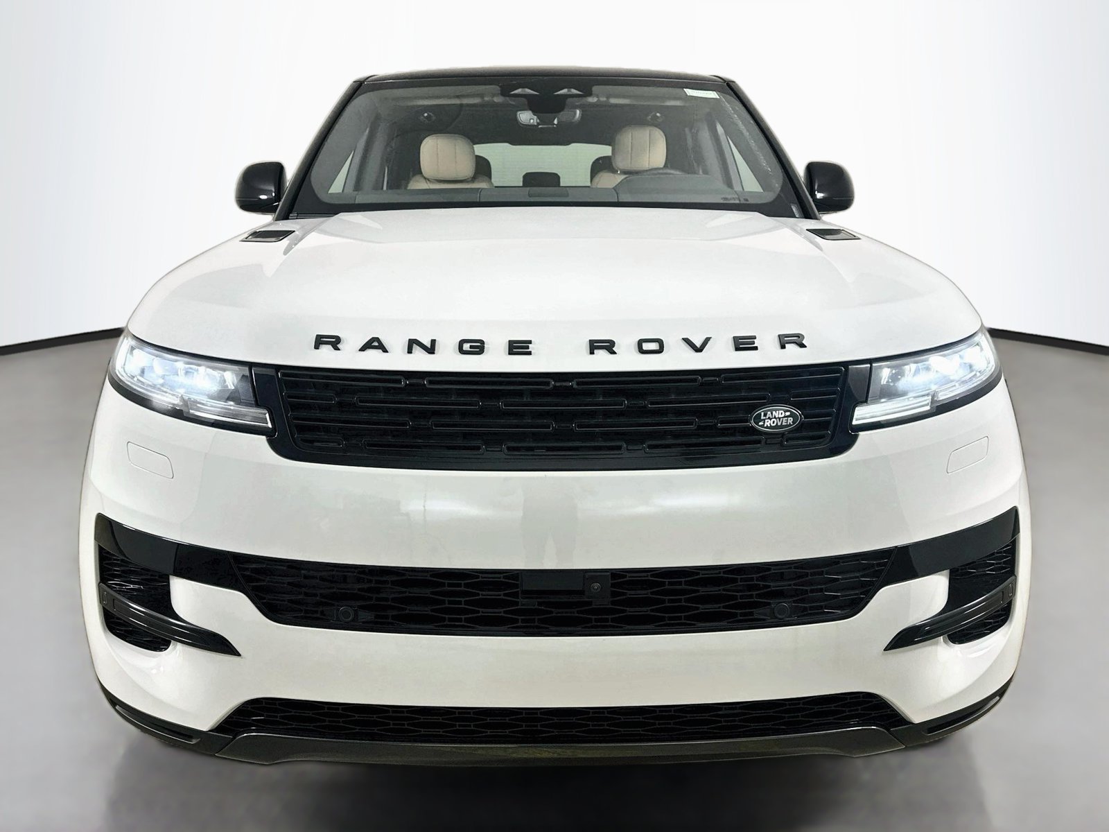 New 2027 Land Rover Range Rover Sport SE AWD/4WD image 2