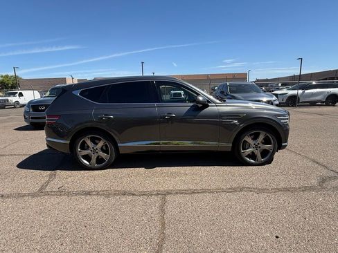 Used 2022 Genesis GV80 3.5T w/ Prestige Package 07 AWD/4WD image 4