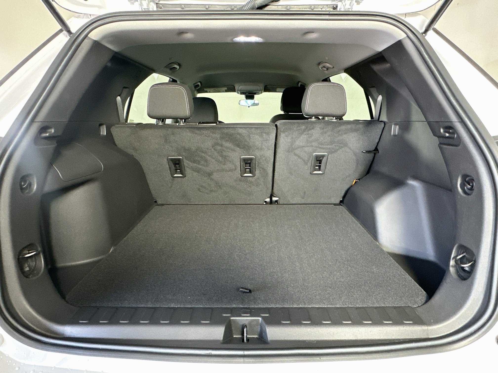 Used 2024 Chevrolet Equinox LS FWD image 27