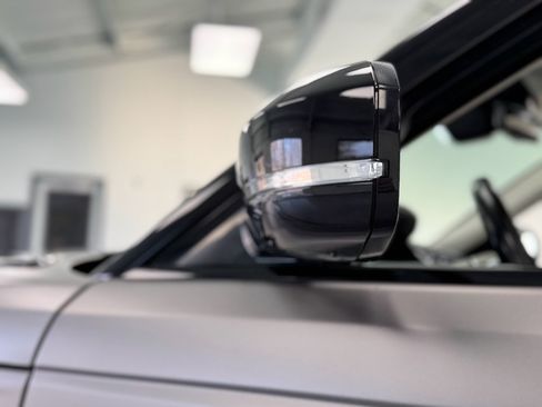 Used 2019 Land Rover Range Rover Sport HSE Dynamic image 12