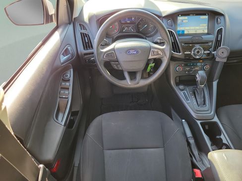 Used 2018 Ford Focus SEL FWD image 8