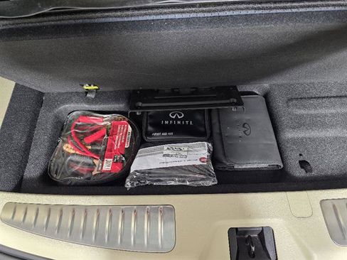 Used 2023 INFINITI QX80 Sensory w/ All-Season Package image 22