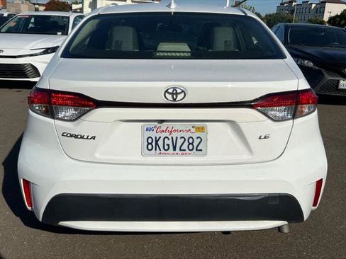 Certified 2020 Toyota Corolla LE FWD image 5