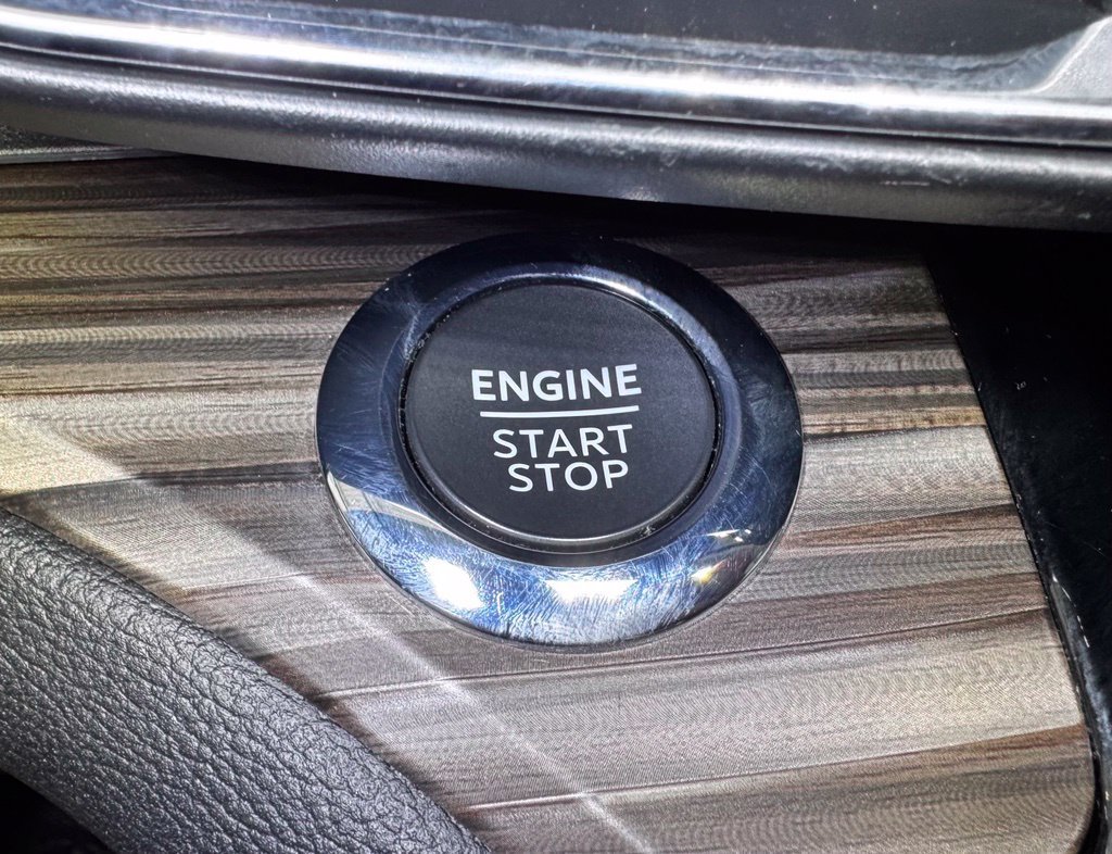 Used 2022 Ford Explorer Limited AWD/4WD image 28