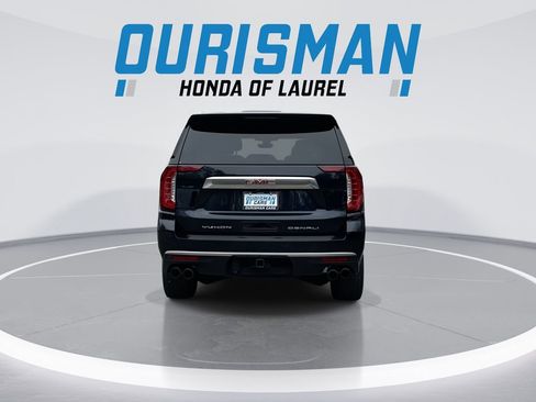 Used 2021 GMC Yukon Denali w/ Denali Premium Package AWD/4WD image 7