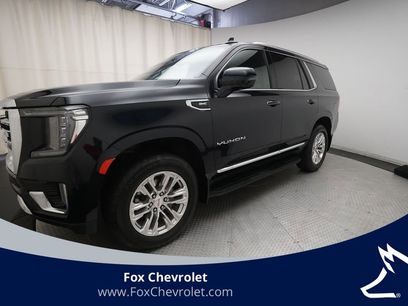 Used 2023 GMC Yukon SLT w/ SLT Premium Package
