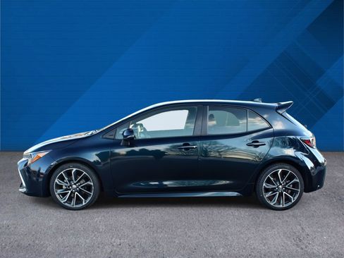 Used 2019 Toyota Corolla XSE image 6