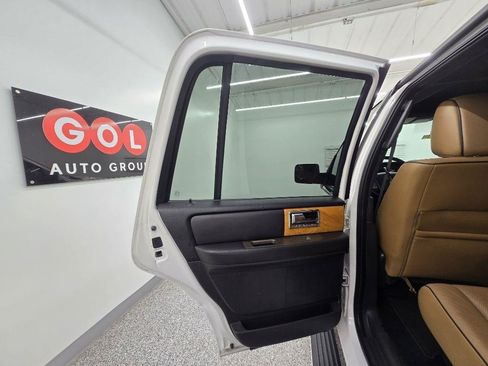 Used 2014 Lincoln Navigator 2WD w/ Equipment Group 101A image 28