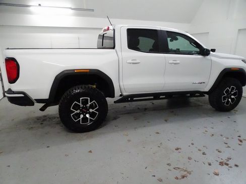 Certified 2024 GMC Canyon AT4X image 22