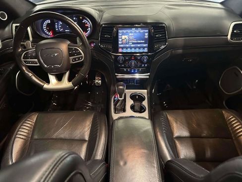 Used 2020 Jeep Grand Cherokee SRT image 13