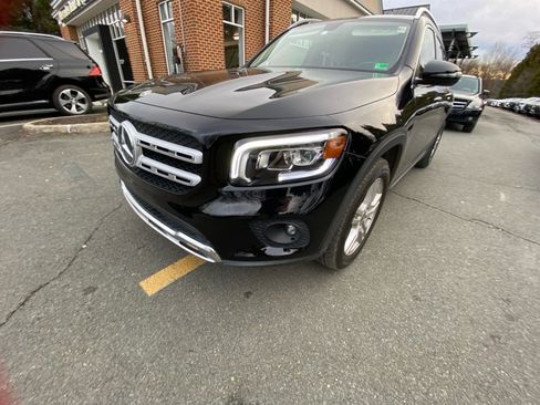 Certified 2023 Mercedes-Benz GLB 250 4MATIC image 26