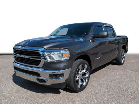 Used 2020 RAM 1500 Big Horn RWD image 1