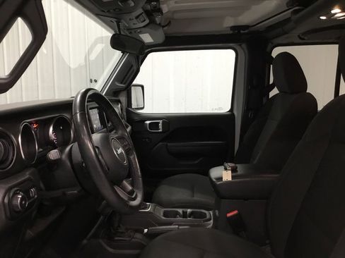 Used 2023 Jeep Wrangler Unlimited Sport AWD/4WD image 5