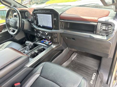 Used 2021 Ford F150 Lariat w/ Equipment Group 502A High AWD/4WD image 15