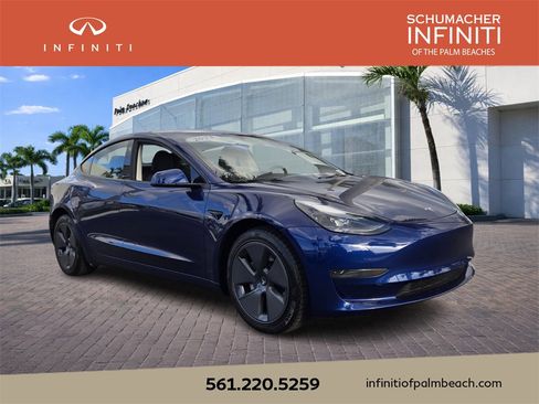 Used 2023 Tesla Model 3 Standard Range image 1