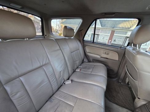 Used 2000 Toyota 4Runner Limited image 42
