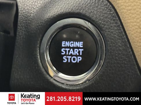 Used 2024 Toyota RAV4 XLE Premium image 30