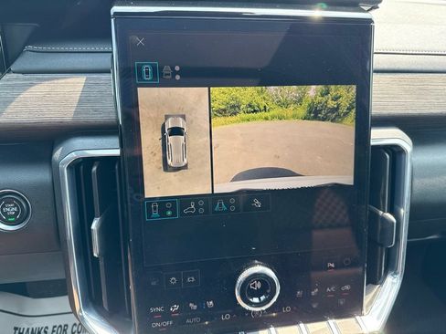 Used 2026 GMC Acadia Denali w/ Super Cruise Package AWD/4WD image 36