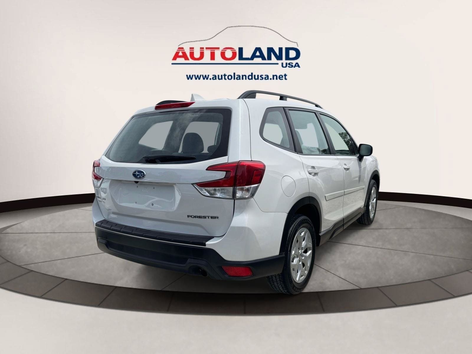 Used 2021 Subaru Forester AWD/4WD image 3