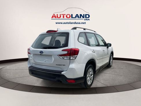 Used 2021 Subaru Forester AWD/4WD image 3