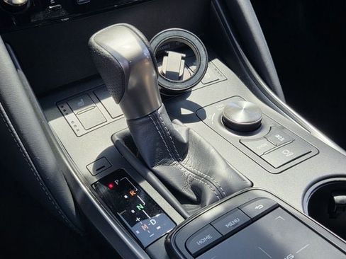 Used 2024 Lexus IS 350 F Sport RWD image 17