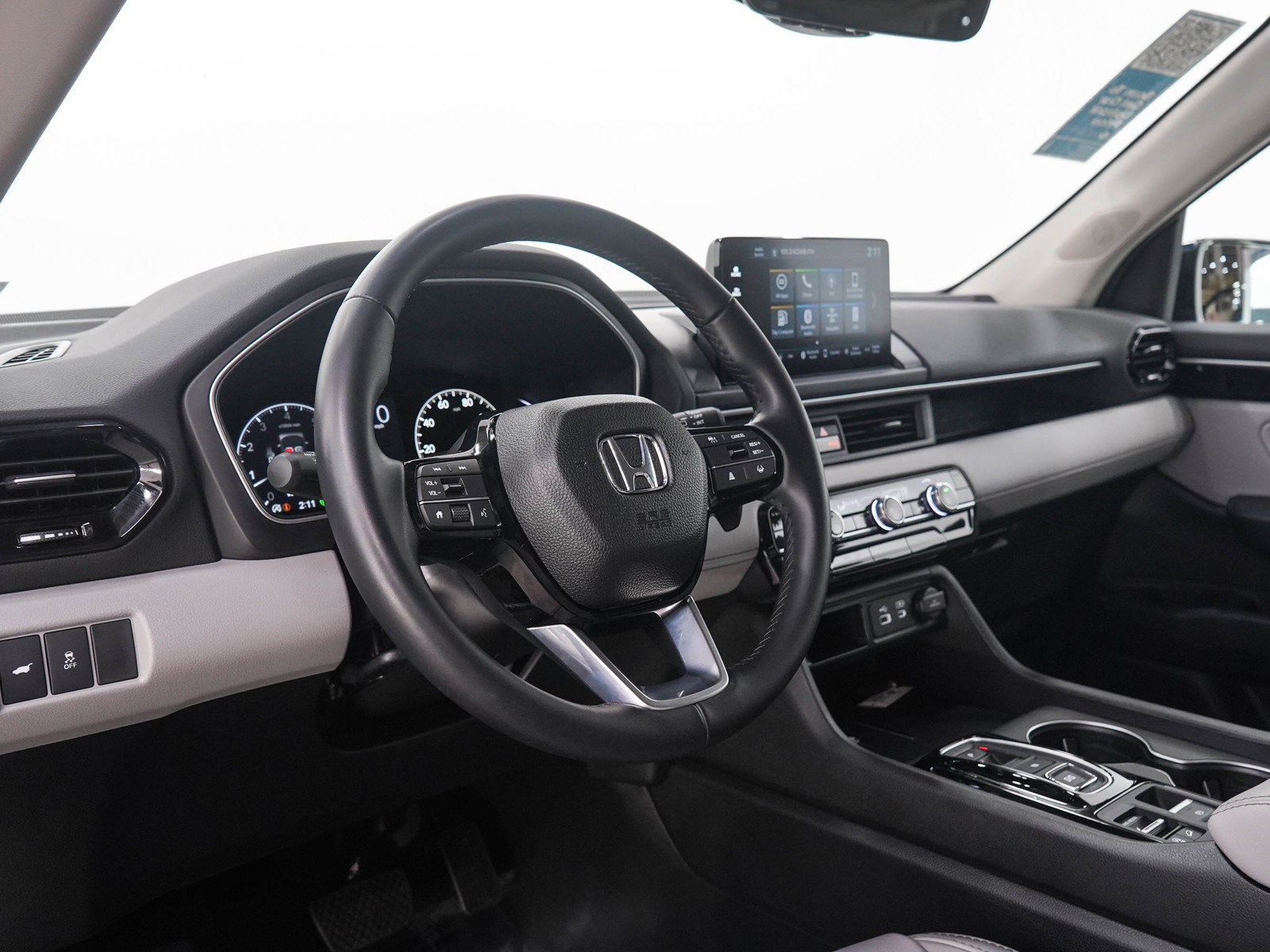 Used 2025 Honda Pilot EX-L image 27
