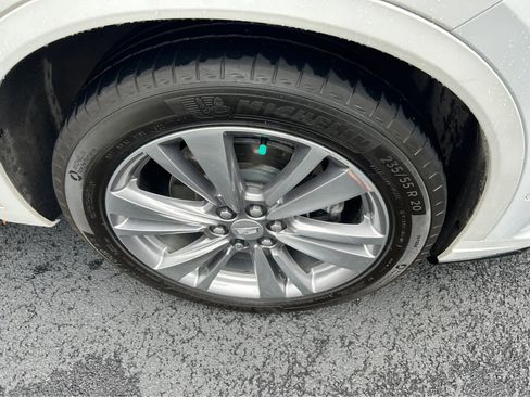 Used 2023 Cadillac XT6 Premium Luxury w/ Technology Package image 36