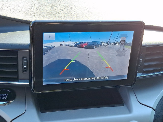 Used 2023 Ford Explorer XLT w/ Equipment Group 202A AWD/4WD image 21