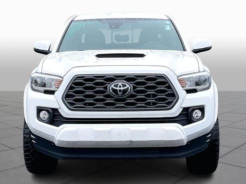 Certified 2021 Toyota Tacoma TRD Sport image 3