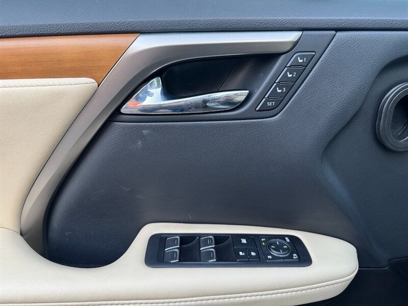 Used 2022 Lexus RX 350 AWD w/ Premium Package image 9