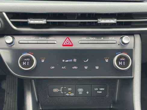 New 2026 Hyundai Sonata SEL AWD/4WD image 18