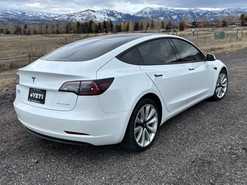 Used 2018 Tesla Model 3 Long Range image 9