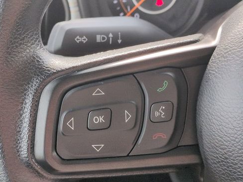 Certified 2025 Jeep Gladiator Mojave AWD/4WD image 22